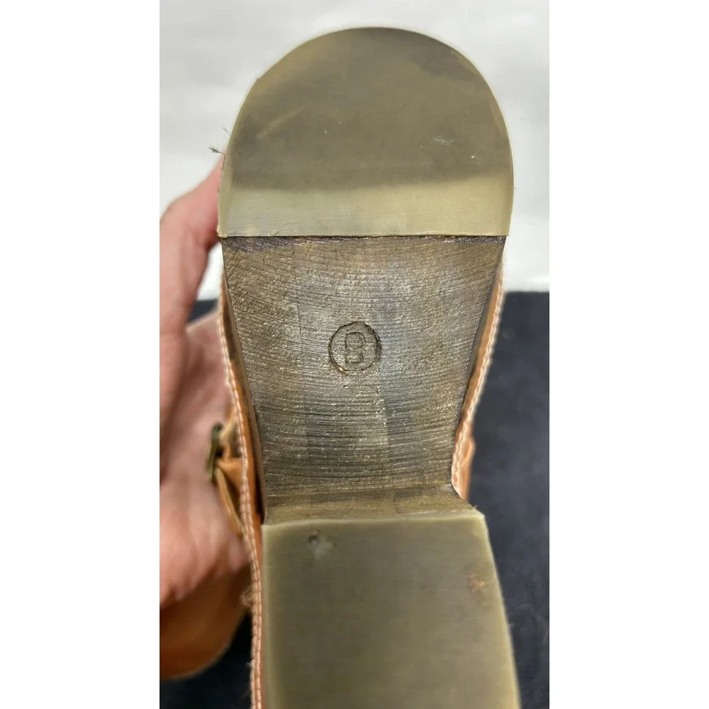 Urban Outfitters Ecote Womens Size 8 Brown Mary Jane Heels